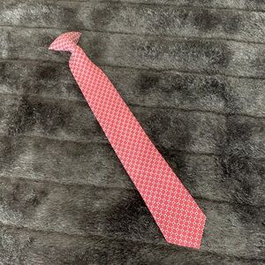 Elegant Pink Patterned Tie